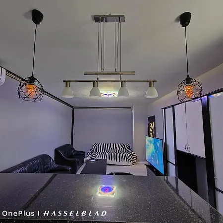 тристаен в центъра Apartament