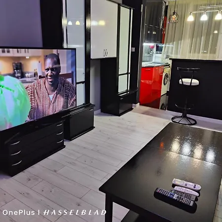 Apartamento тристаен в центъра