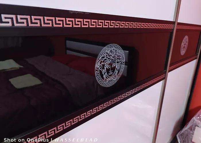 тристаен в центъра *