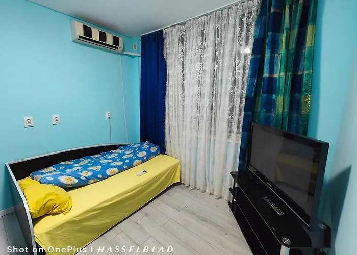 тристаен в центъра *